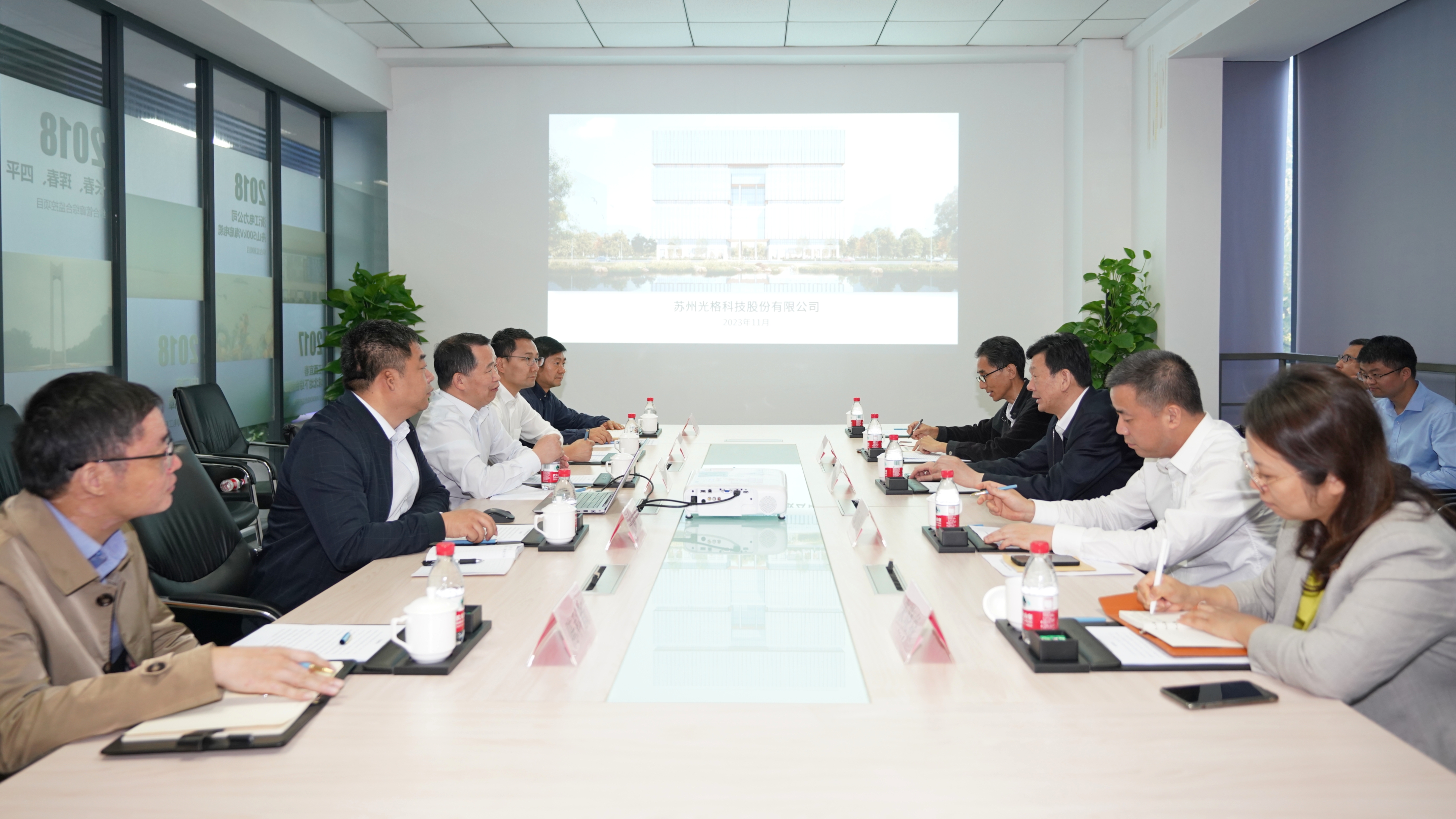 蘇州市委常委、園區(qū)黨工委書記沈覓一行走訪調(diào)研光格科技